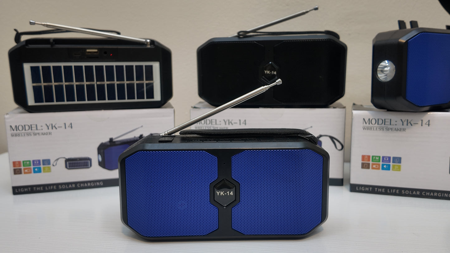 Parlante solar Bluetooth resistente para camping - Thrive