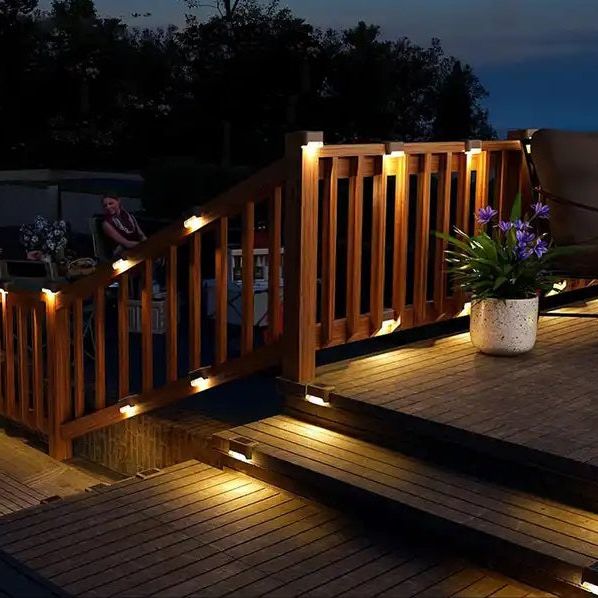 Luz Solar Led (x4) - Escalera, Deck, Terraza, Balcón.
